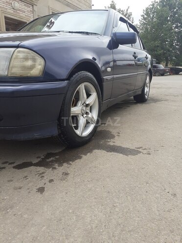 Mercedes C 180 1997, 456,724 km - 1.8 л - Qazax
