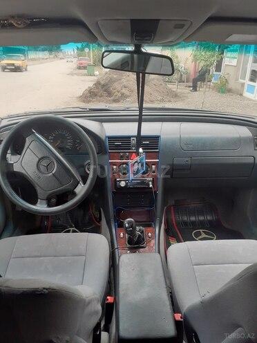 Mercedes C 180 1997, 456,724 km - 1.8 л - Qazax