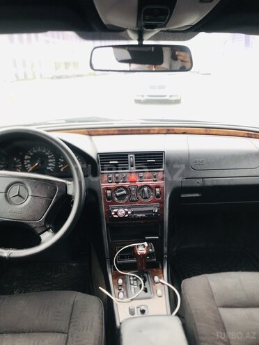 Mercedes C 200 1998, 258,976 km - 2.0 l - Bakı