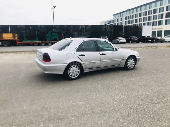 Mercedes C 200 1998, 258,976 km - 2.0 l - Bakı