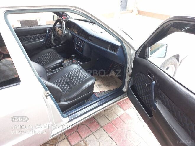Mercedes 190 1989, 75,122 km - 2.0 l - Şəmkir