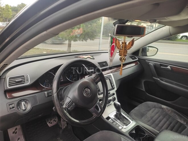 Volkswagen Passat 2011, 237,000 km - 1.8 l - Bakı