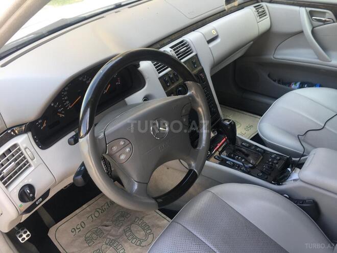 Mercedes E 270 2001, 278,000 km - 2.7 l - Bakı