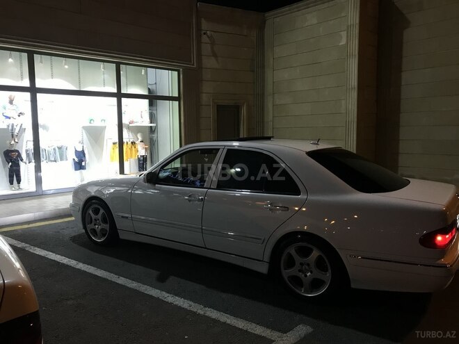 Mercedes E 270 2001, 278,000 km - 2.7 l - Bakı