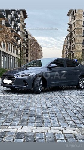 Hyundai Elantra 2018, 6,700 km - 2.0 l - Bakı