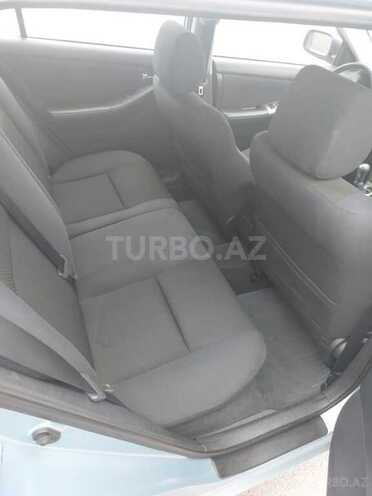 Toyota Corolla 2005, 187,000 km - 1.4 л - Bakı