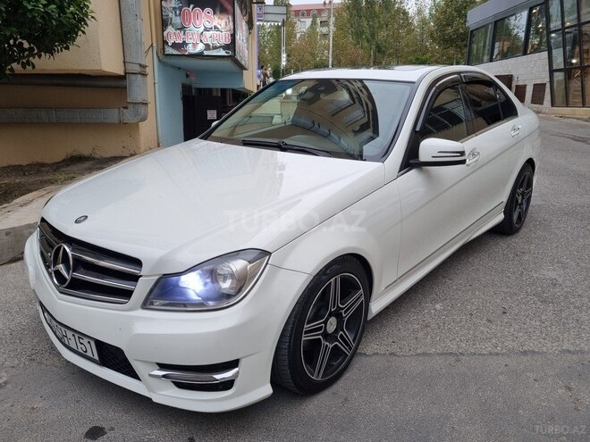 Mercedes C 300 2012, 181,200 km - 3.0 l - Bakı