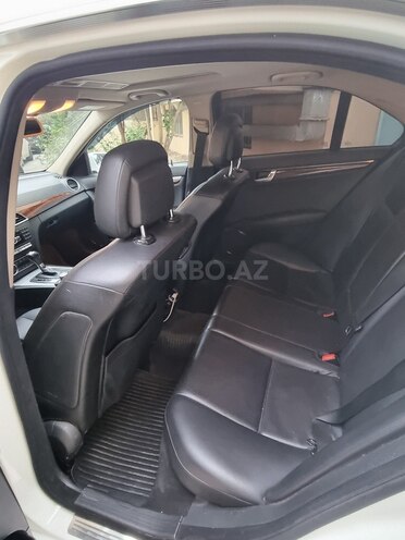 Mercedes C 300 2012, 181,200 km - 3.0 l - Bakı