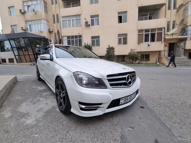 Mercedes C 300 2012, 181,200 km - 3.0 l - Bakı