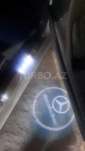 Mercedes E 270 2001, 253,000 km - 2.7 l - Bakı