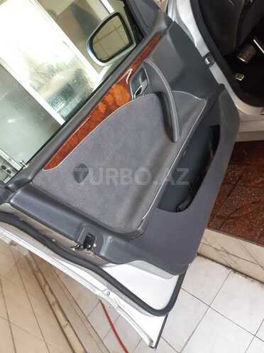Mercedes E 270 2001, 253,000 km - 2.7 l - Bakı