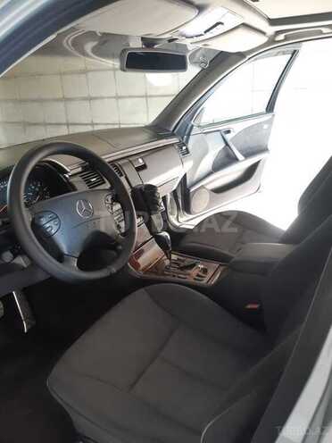 Mercedes E 270 2001, 253,000 km - 2.7 l - Bakı