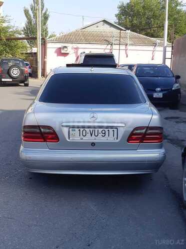 Mercedes E 270 2001, 253,000 km - 2.7 l - Bakı