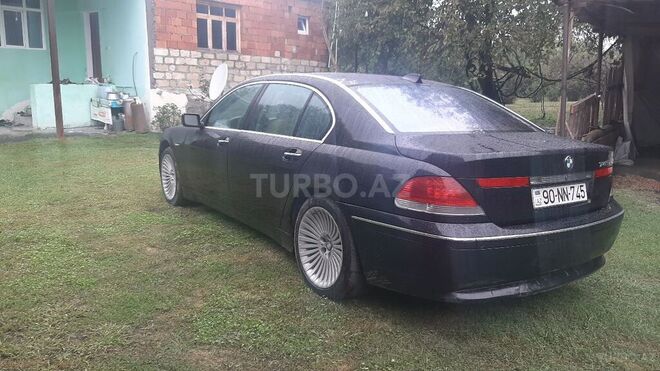 BMW 745 2004, 280,000 km - 4.4 l - Zaqatala