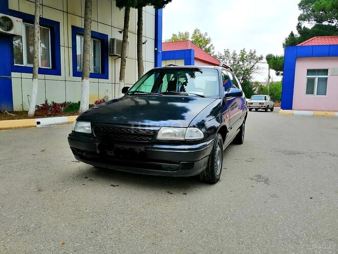 Opel Astra 1997, 133,000 km - 1.6 l - Sumqayıt