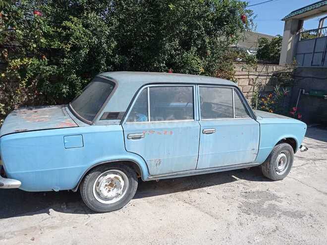 LADA (VAZ) 21011 1983, 200,000 km - 1.5 l - Bakı