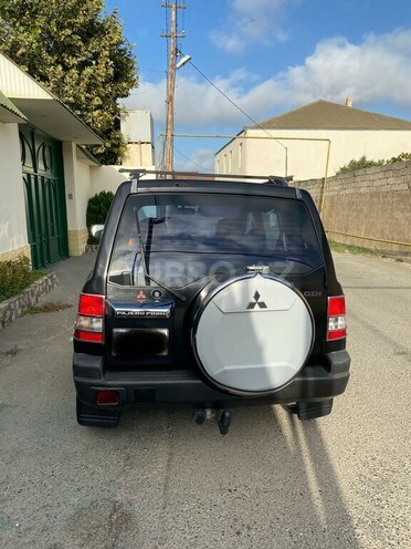 Mitsubishi  2001, 185,000 km - 2.0 l - Bakı