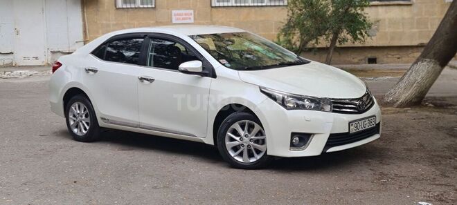 Toyota Corolla 2013, 131,000 km - 1.6 l - Bakı