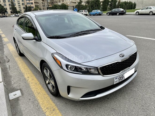Kia Cerato 2017, 158,000 km - 2.0 l - Bakı
