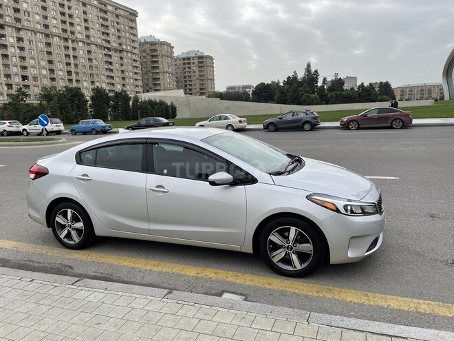 Kia Cerato 2017, 158,000 km - 2.0 l - Bakı
