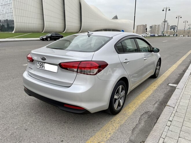 Kia Cerato 2017, 158,000 km - 2.0 l - Bakı