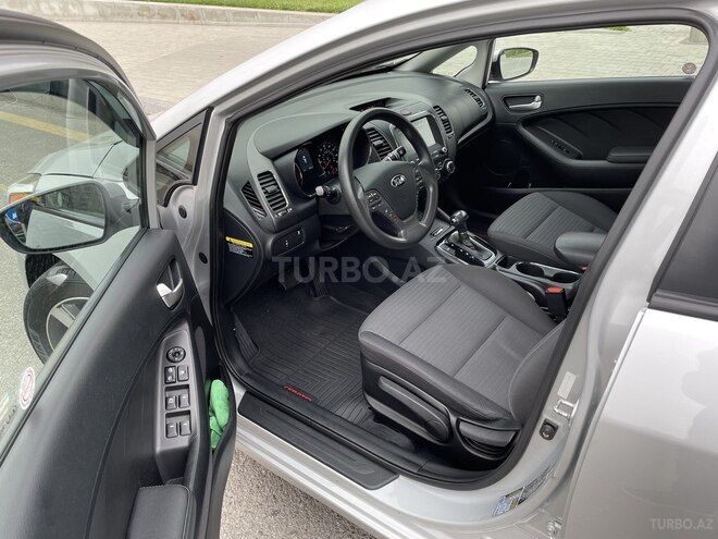 Kia Cerato 2017, 158,000 km - 2.0 l - Bakı