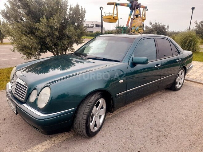Mercedes E 240 1998, 185,000 km - 2.4 l - Bakı