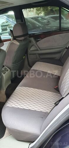 Mercedes E 240 1997, 315,000 km - 2.4 l - Bakı
