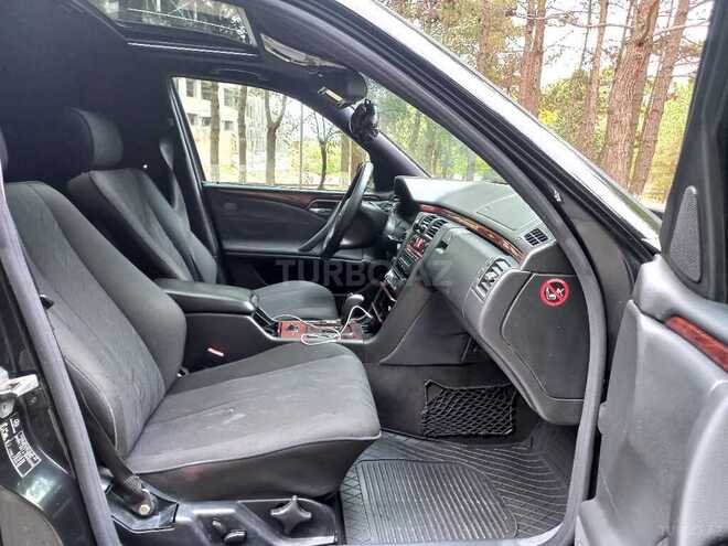 Mercedes E 270 2000, 340,000 km - 2.7 l - Bakı