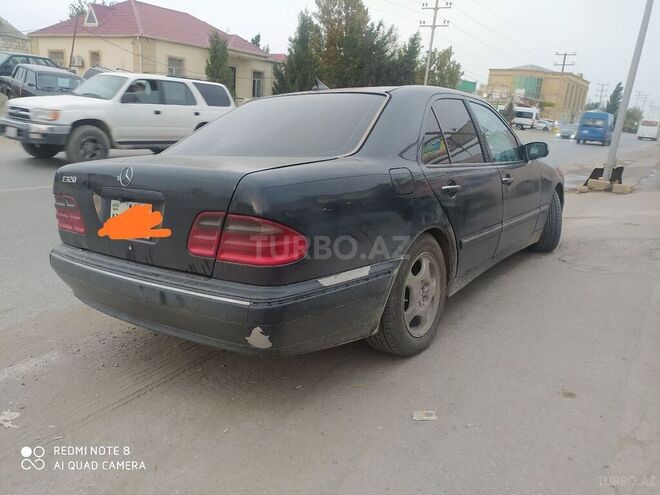 Mercedes E 320 1997, 203,703 km - 3.2 l - Bakı