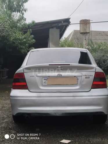 Opel Vectra 1997, 339,000 km - 2.0 l - Lənkəran
