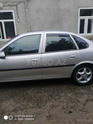 Opel Vectra 1997, 339,000 km - 2.0 l - Lənkəran