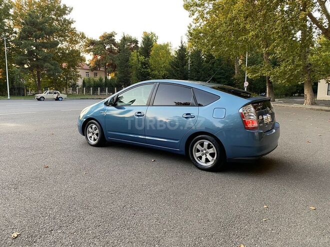 Toyota Prius 2009, 211,000 km - 1.5 l - Mingəçevir