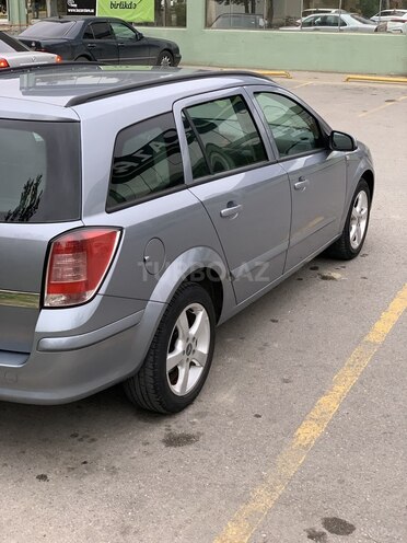 Opel Astra 2006, 178,000 km - 1.4 l - Sumqayıt