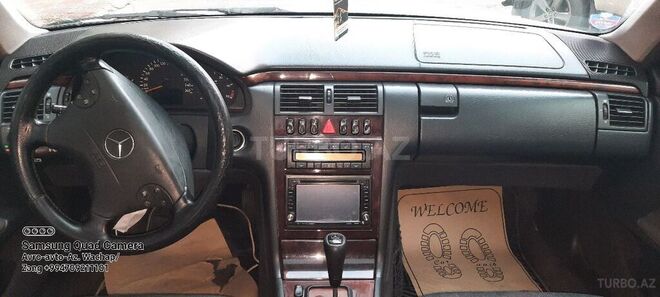 Mercedes E 270 1999, 422,000 km - 2.7 l - Bakı