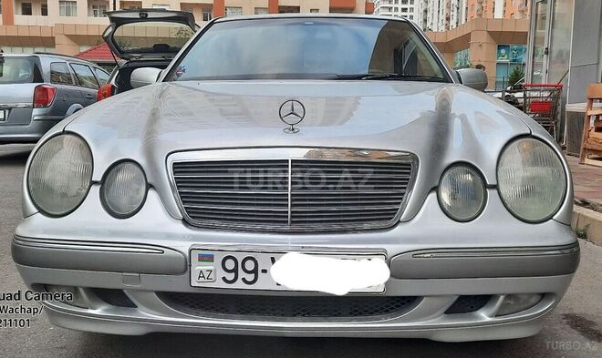 Mercedes E 270 1999, 422,000 km - 2.7 l - Bakı
