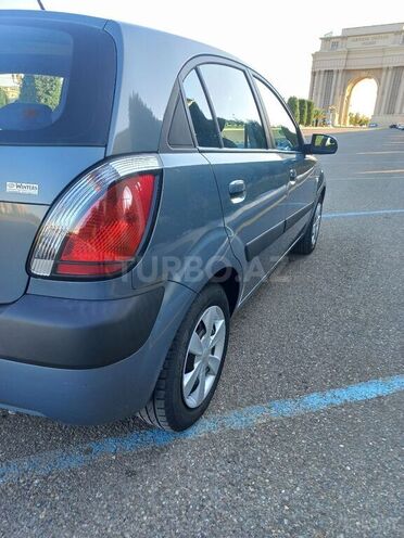 Kia Rio 2006, 179,000 km - 1.4 l - Gəncə