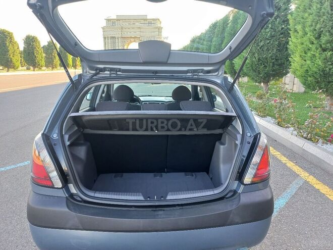 Kia Rio 2006, 179,000 km - 1.4 l - Gəncə