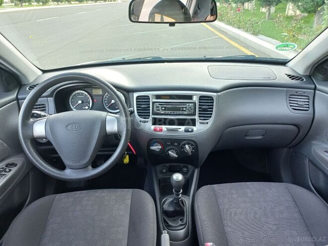 Kia Rio 2006, 179,000 km - 1.4 l - Gəncə