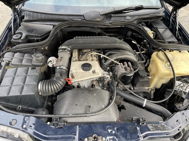 Mercedes C 220 1997, 110,000 km - 2.2 l - Bakı