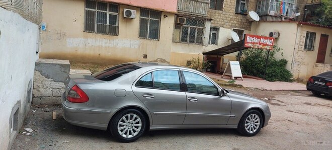 Mercedes E 300 2008, 335,000 km - 3.0 l - Bakı