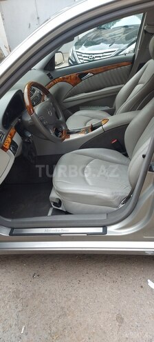 Mercedes E 300 2008, 335,000 km - 3.0 l - Bakı