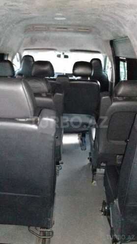 Toyota HiAce 2008, 400,000 km - 2.5 л - Bakı