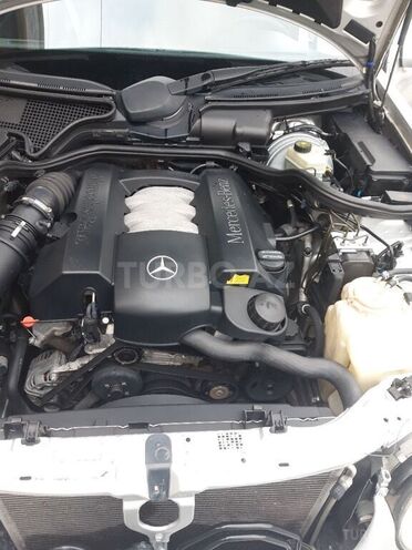 Mercedes E 240 2001, 292,391 km - 2.6 l - Bakı