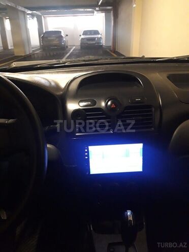 Nissan Sunny 2011, 268,000 km - 1.6 л - Bakı