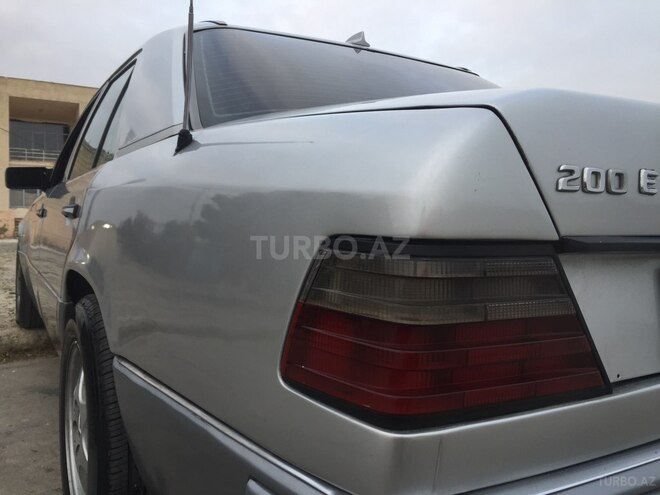 Mercedes E 200 1993, 358,000 km - 2.0 l - Bakı