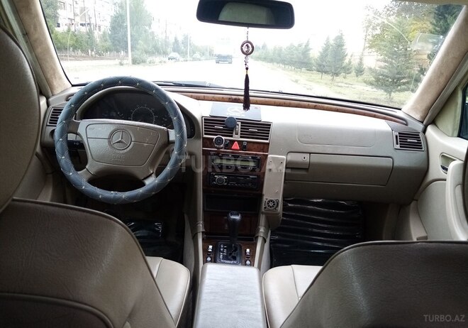 Mercedes C 230 1998, 344,000 km - 2.3 l - Sumqayıt
