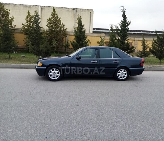Mercedes C 230 1998, 344,000 km - 2.3 l - Sumqayıt