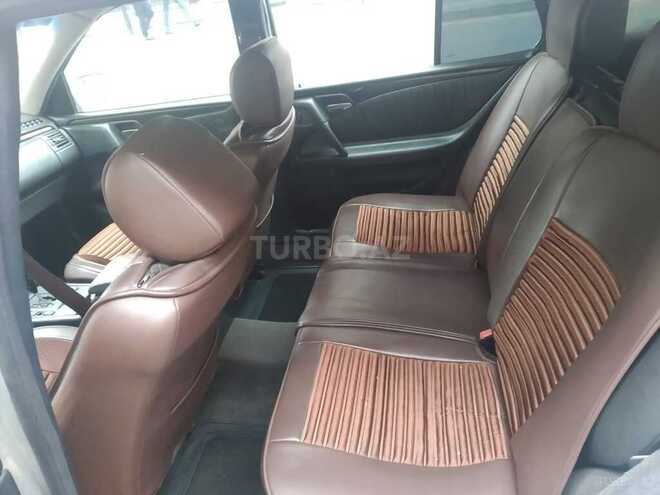Mercedes E 220 2000, 600,000 km - 2.2 l - Bakı
