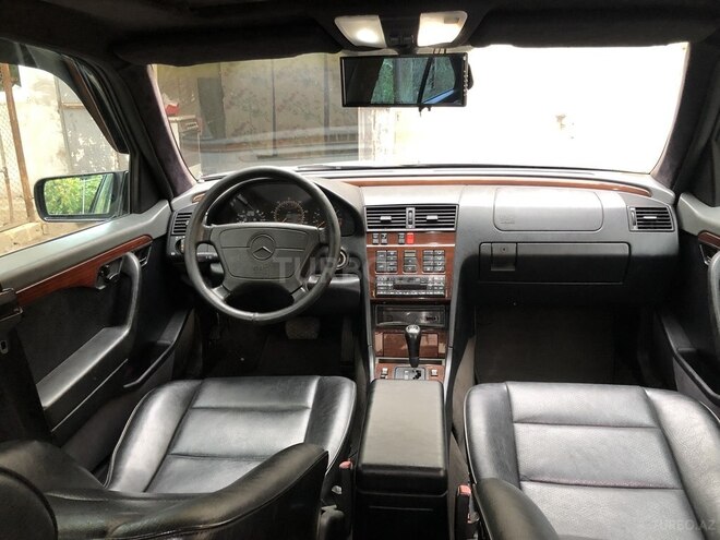 Mercedes C 220 1995, 138,000 km - 2.2 l - Bakı